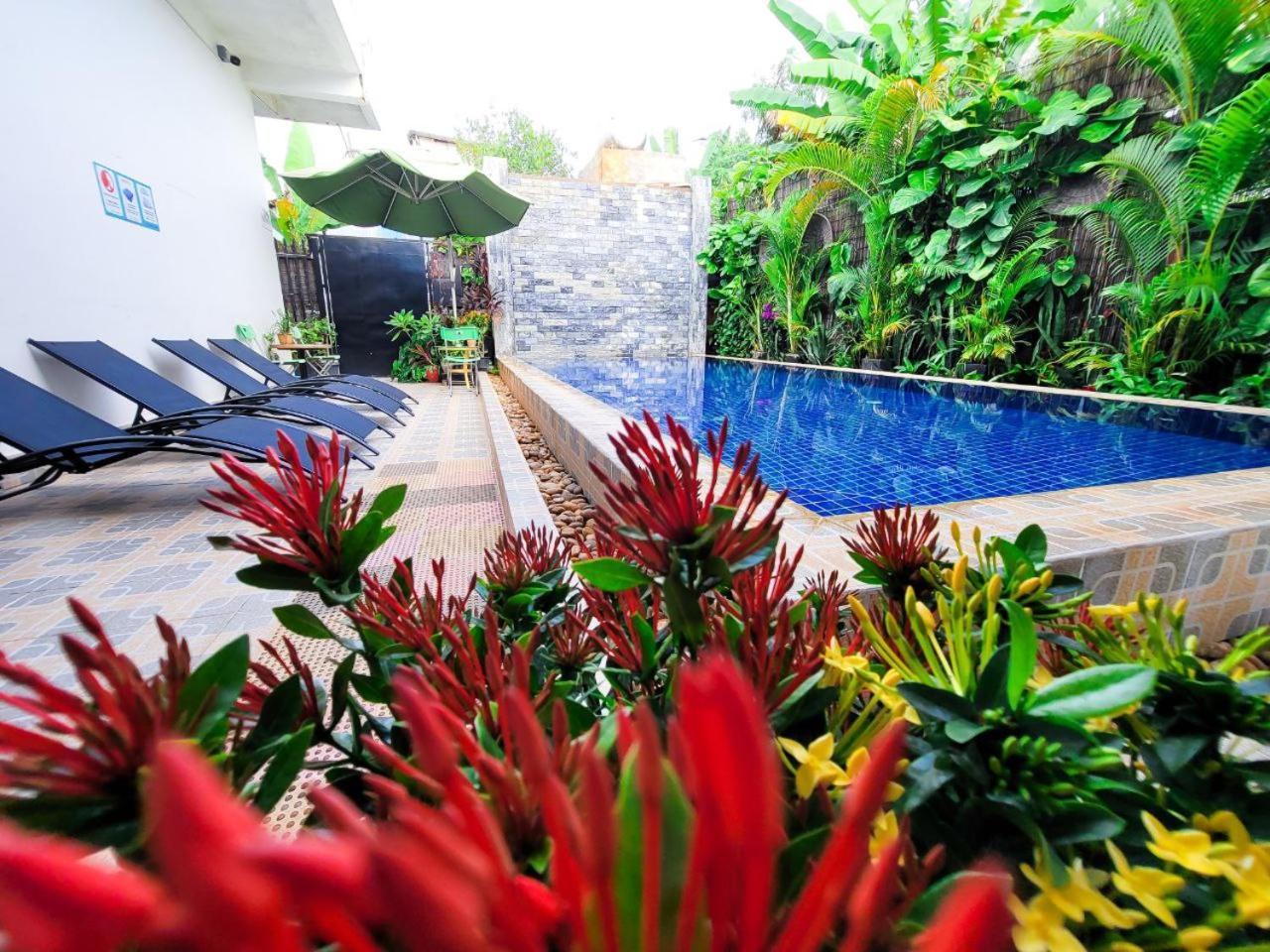 Bed & Bedzzz Hostel Siem Reap Ngoại thất bức ảnh