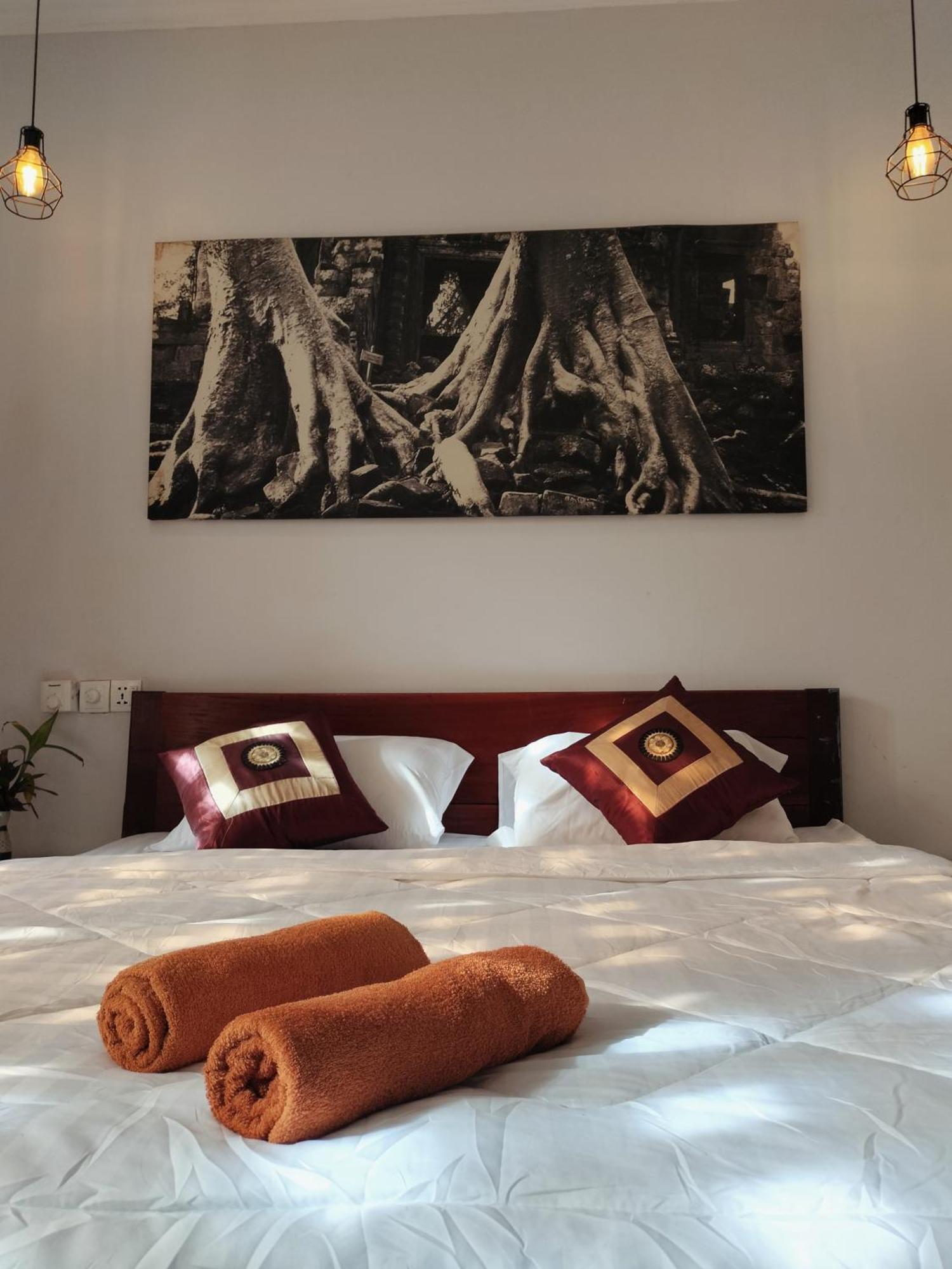 Bed & Bedzzz Hostel Siem Reap Ngoại thất bức ảnh