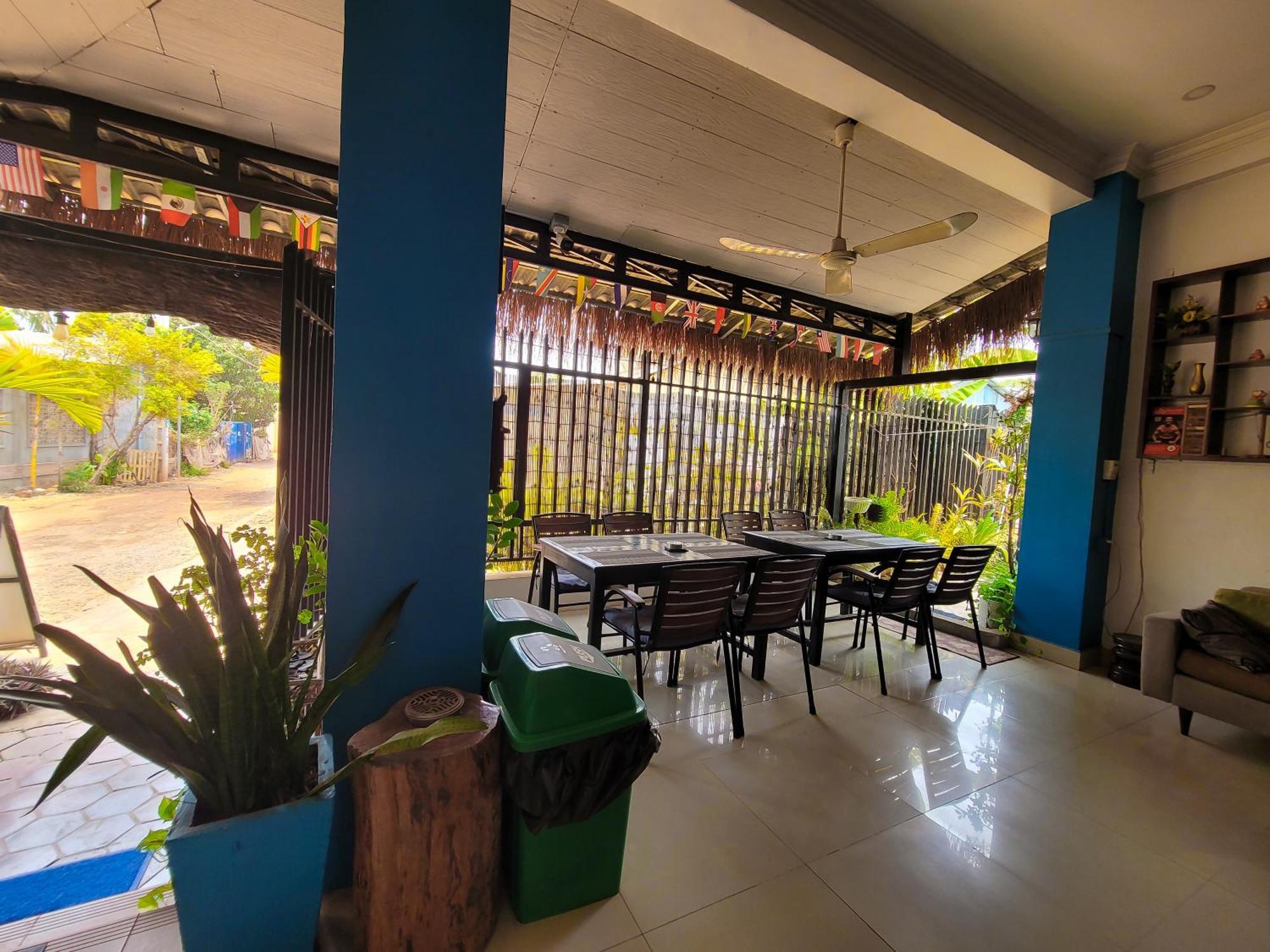 Bed & Bedzzz Hostel Siem Reap Ngoại thất bức ảnh
